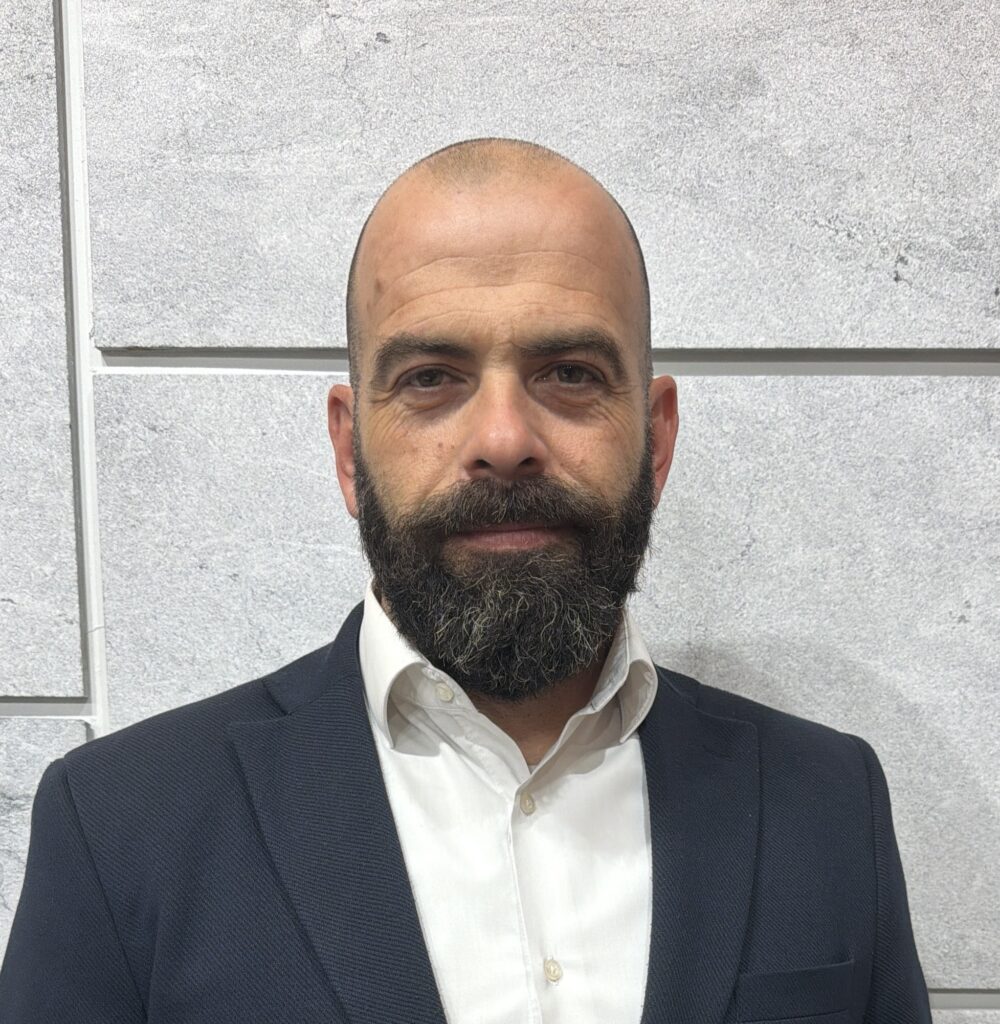 Πορτρέτο του Νικόλαου Ζήσιμου, Λογιστή στην AUDVIS